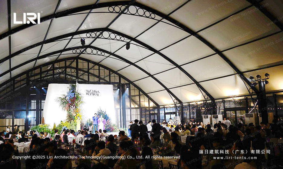 4 things you need to know about tent weddings (1) 4 things you need to know about tent weddings (1)