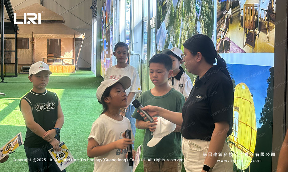 Study children visited LIRI showrooms (4)