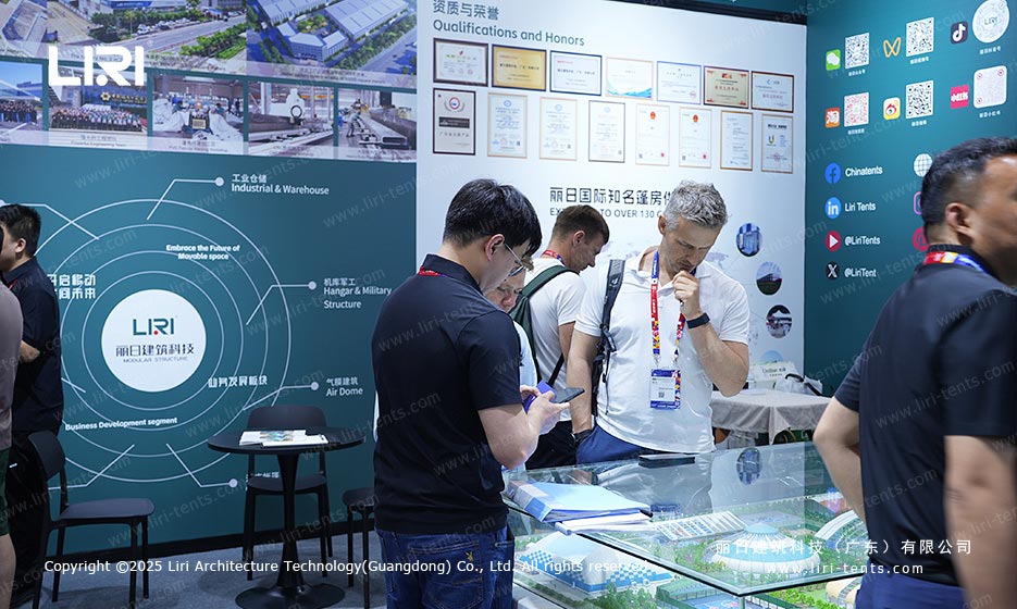 Liri Tent global sports venue consultation at China Sport Show booth